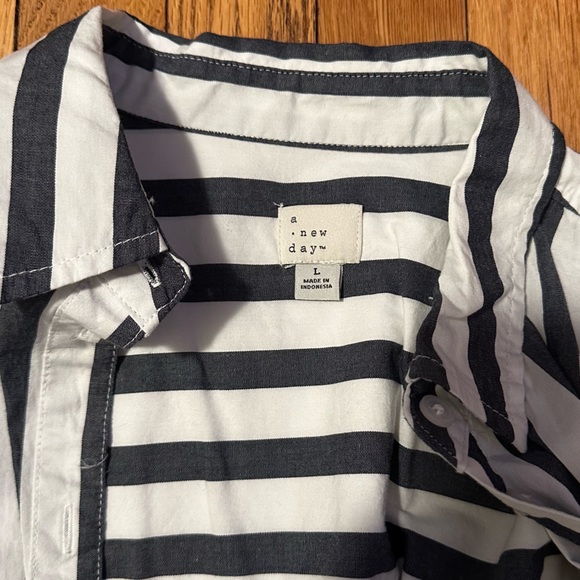 Striped Button-Up - Picture 2 of 3